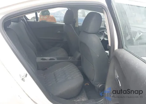 2012 Chevrolet Volt z USA, uszkodzony, nr VIN 1G1RA6E43CU108122